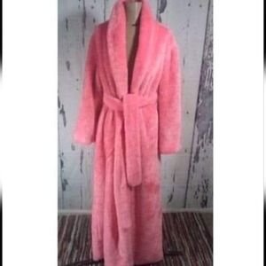 70's Furry, plush pink house robe